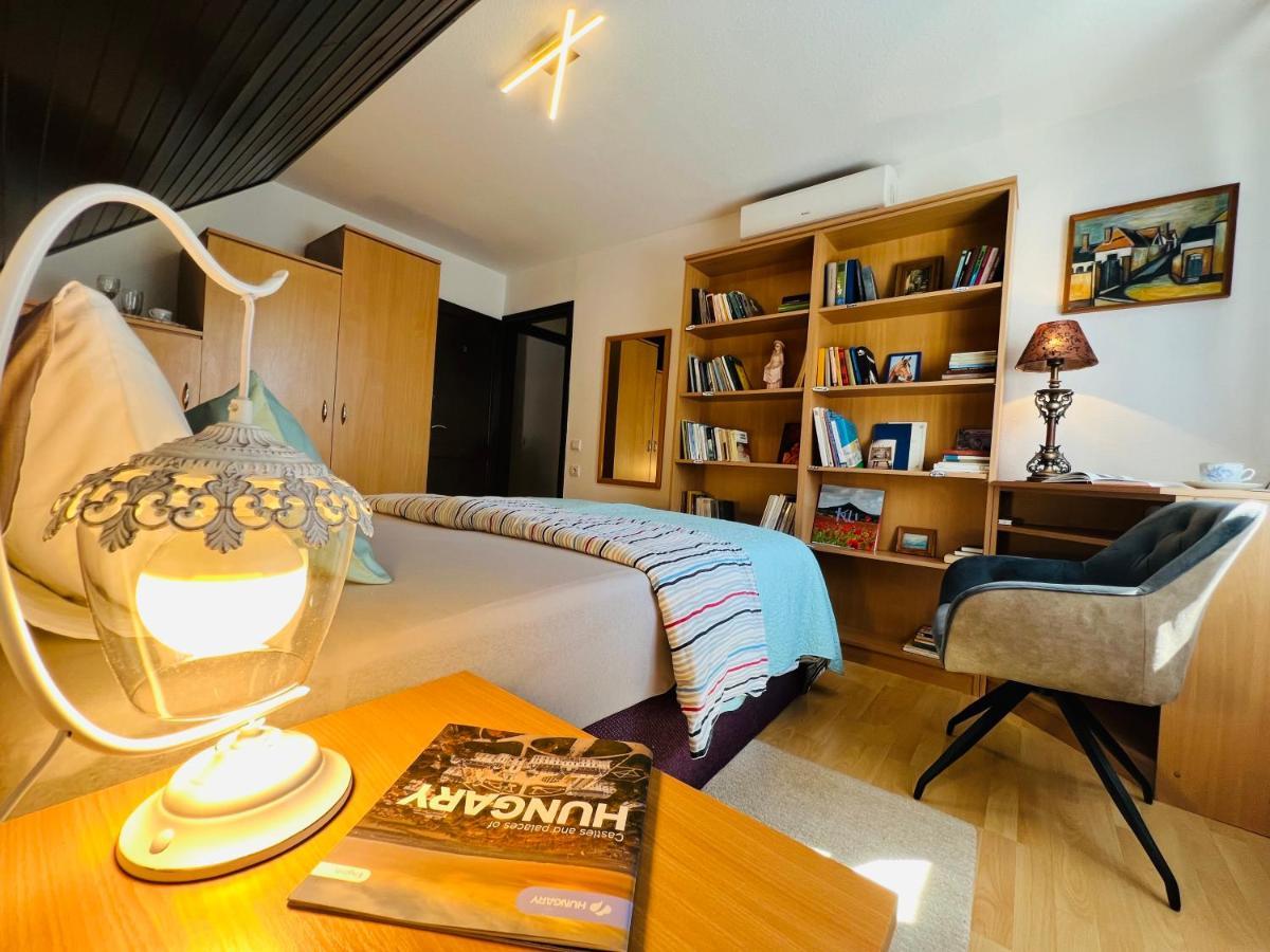 Heviz Apart Comfort Apartment Bagian luar foto