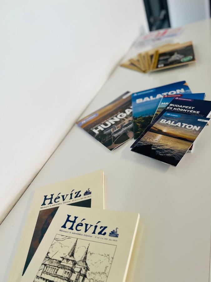 Heviz Apart Comfort Apartment Bagian luar foto